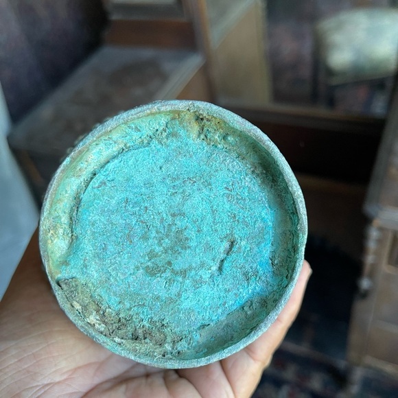 Antique Vessel - Solid Bronze - collectors items - Picture 2 of 6